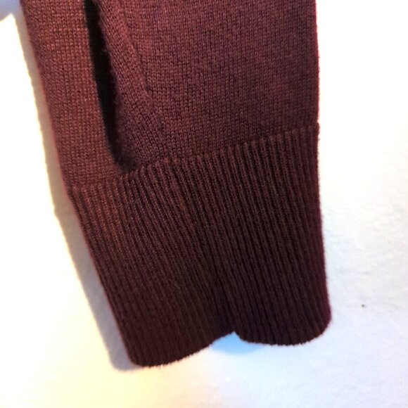 Lightweight Button-Up Cardigan Sweater Size L - Picture 4 of 6